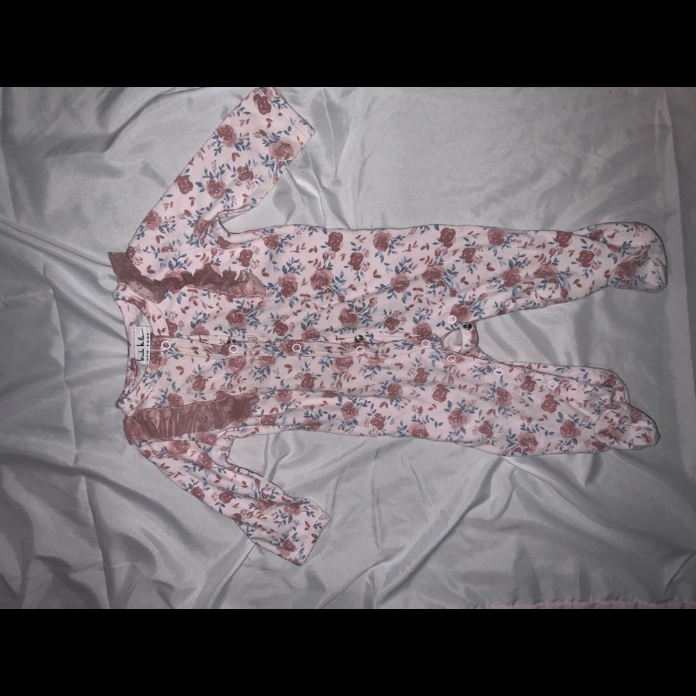 2 Baby sleepers casual